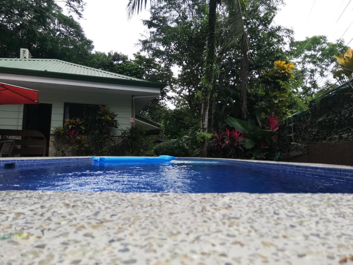 La Montanita Lodge Manuel Antonio Exterior photo